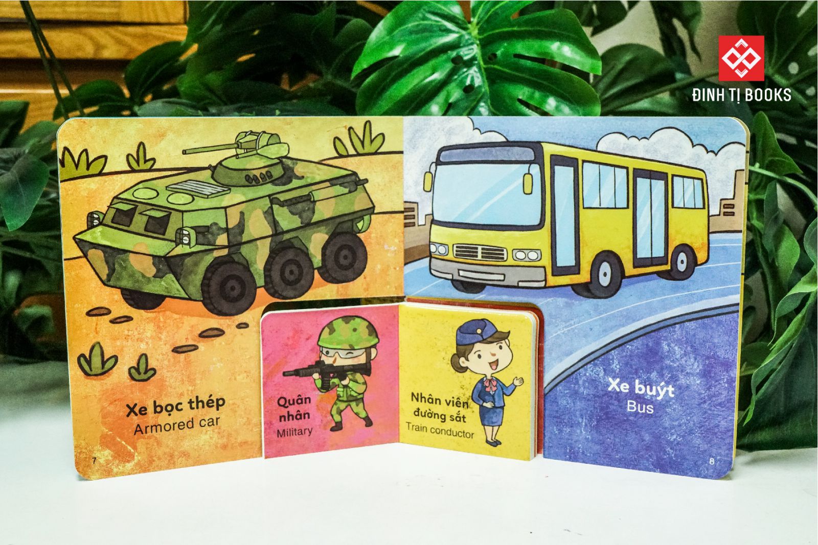 sách to ôm sách nhỏ - xe của ai đây nhỉ? - Ảnh 3