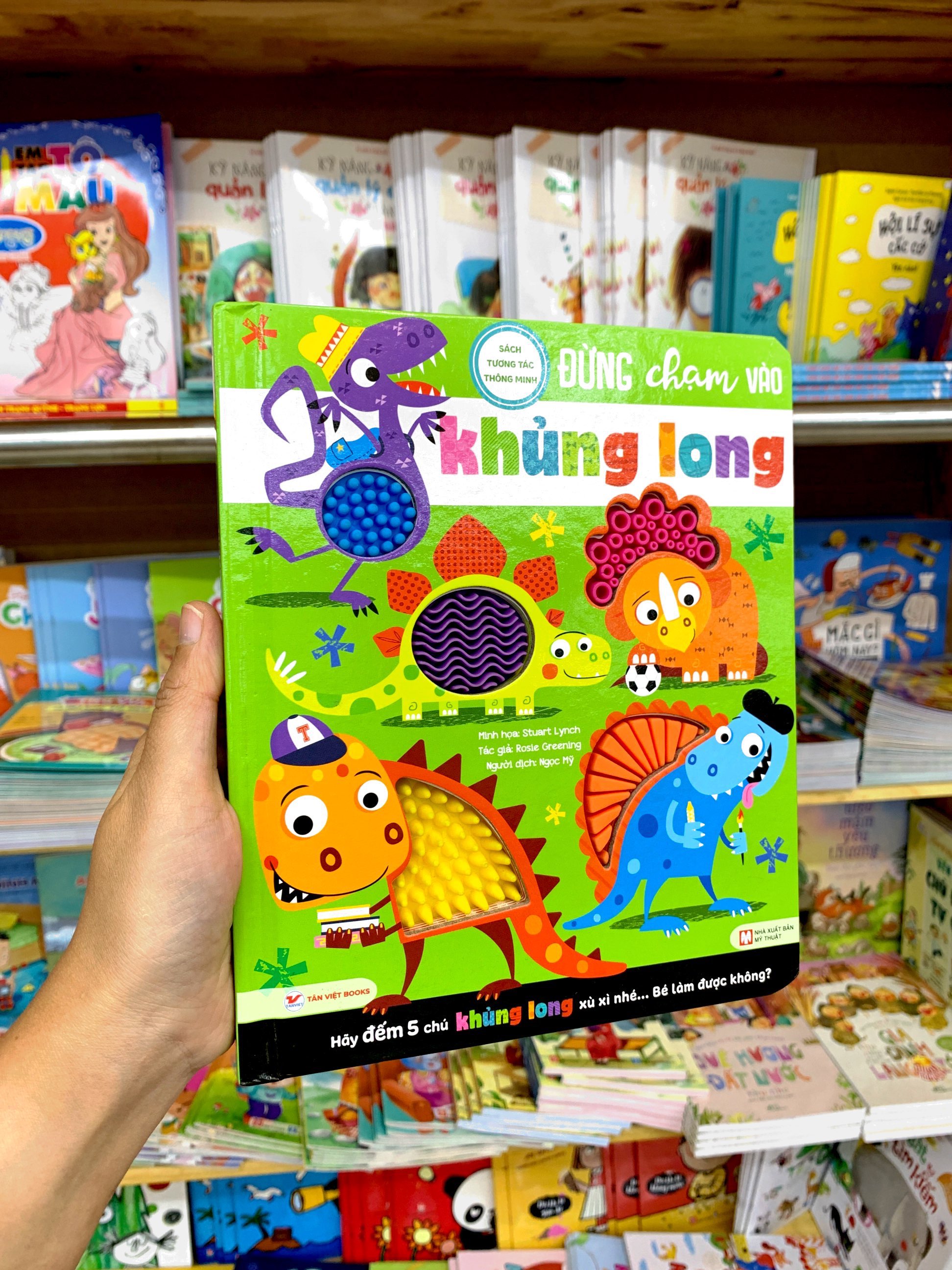 sách tương tác thông minh - đừng chạm vào khủng long - Ảnh 8