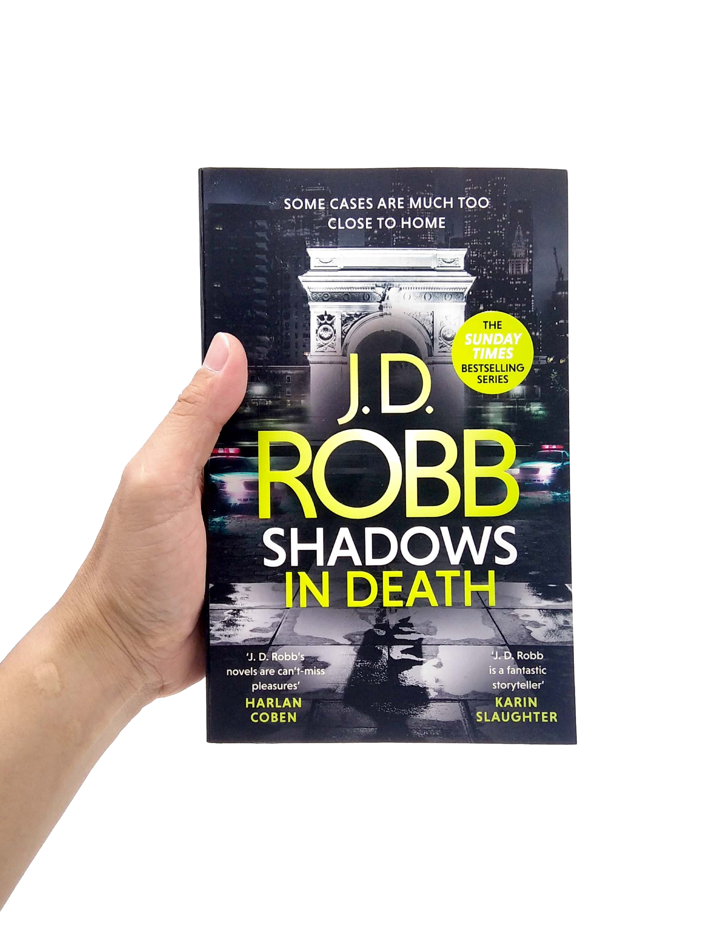 shadows in death: an eve dallas thriller (book 51) - Ảnh 7