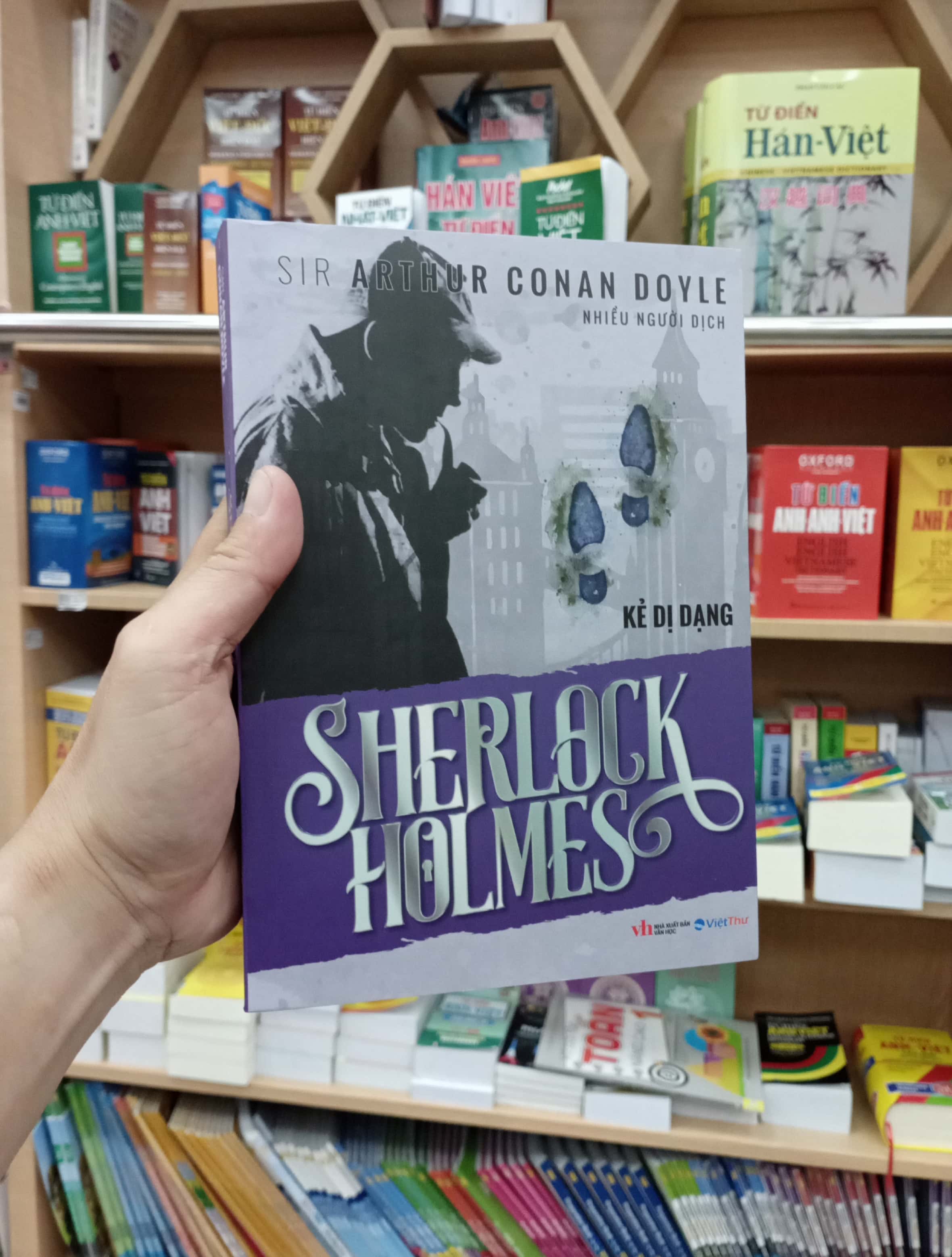 sherlock holmes - kẻ dị dạng - Ảnh 7
