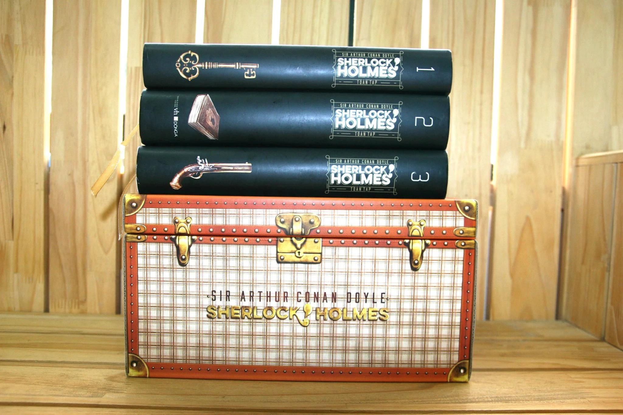 sherlock holmes toàn tập (bộ hộp 3 tập - bìa cứng) - Ảnh 6
