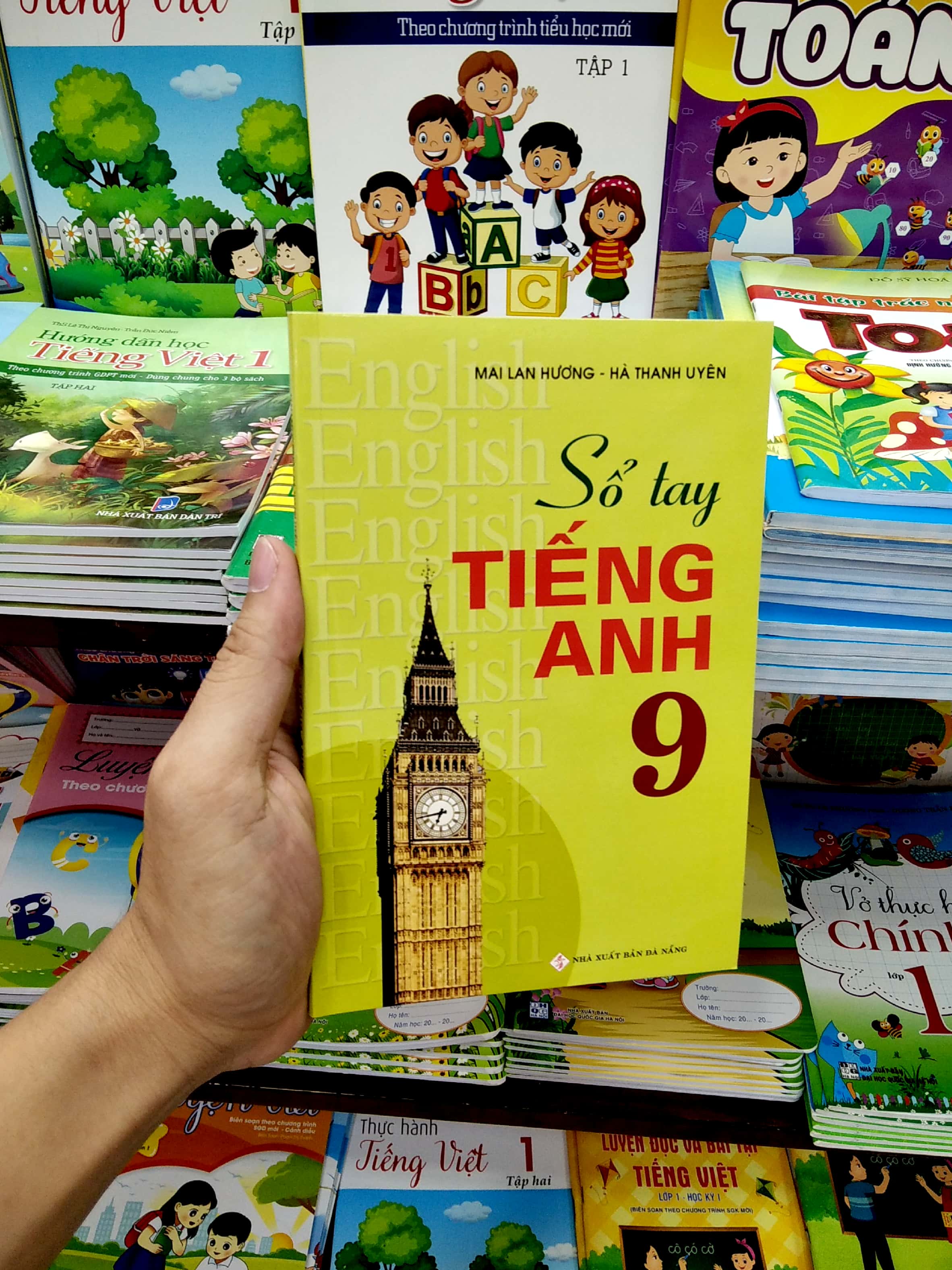 sổ tay tiếng anh - lớp 9 - Ảnh 2
