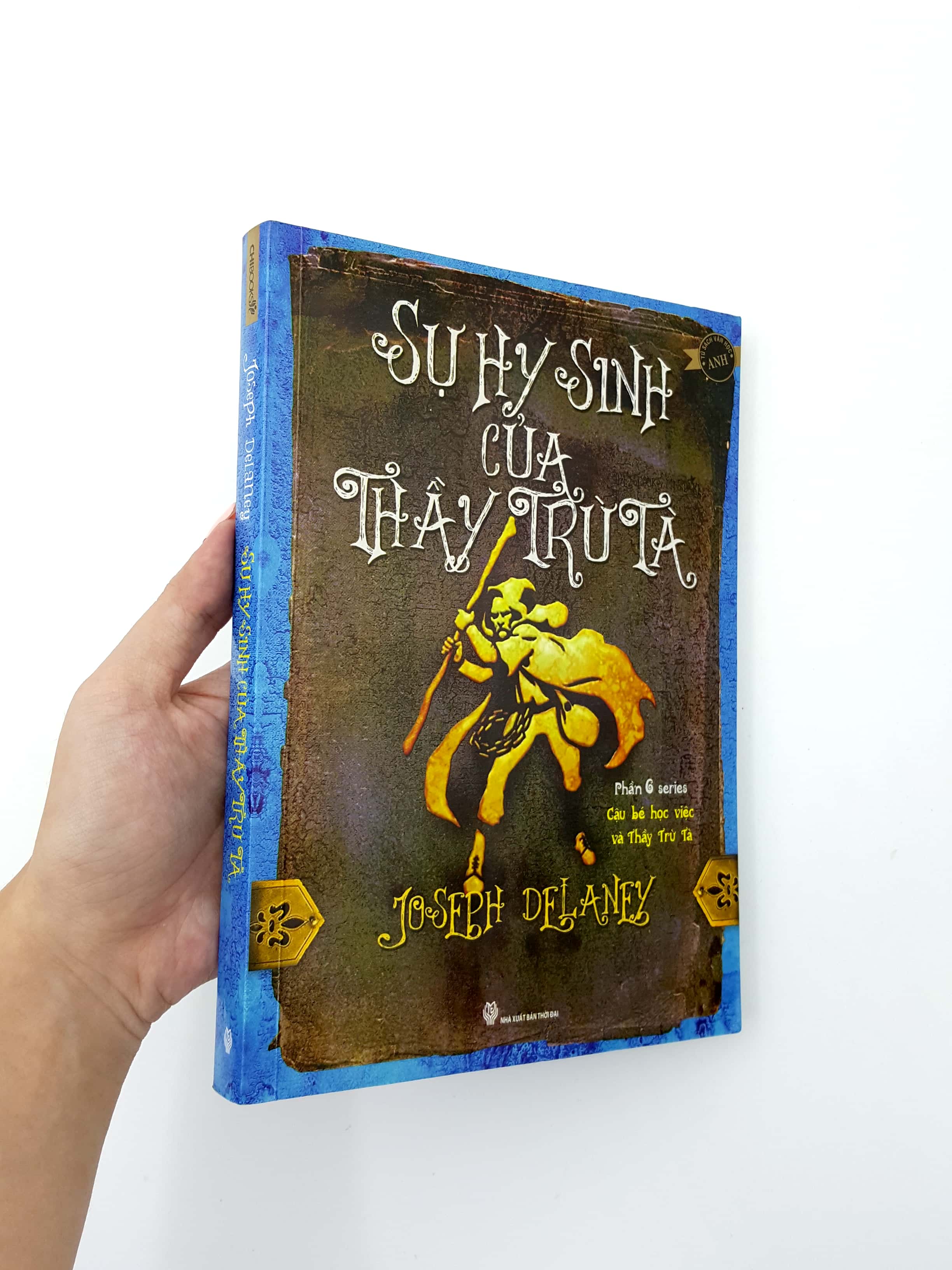 sự hy sinh của thầy trừ tà - Ảnh 12