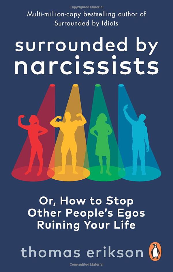 surrounded by narcissists - Ảnh 2