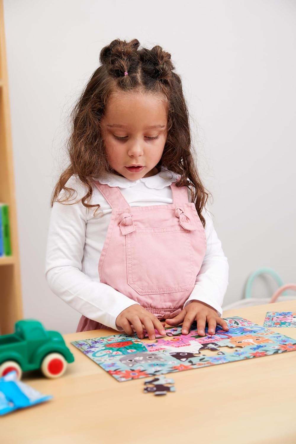 Teacup Kittens 36 Piece Puzzle To Go - Ảnh 6