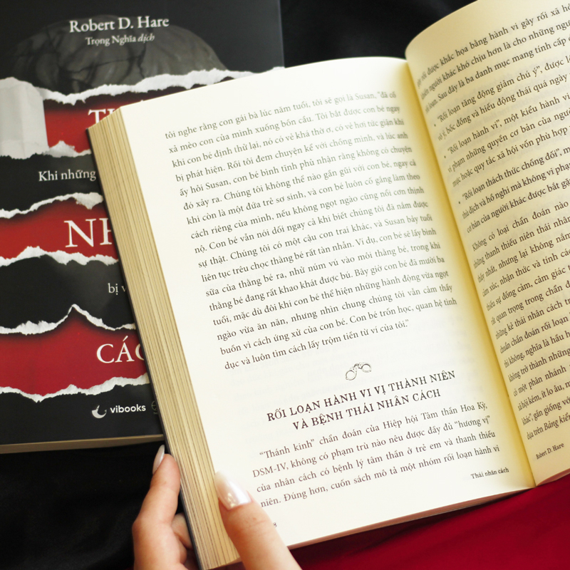 thái nhân cách - khi những chiếc mặt nạ hoàn hảo bị vỡ vụn - Ảnh 4