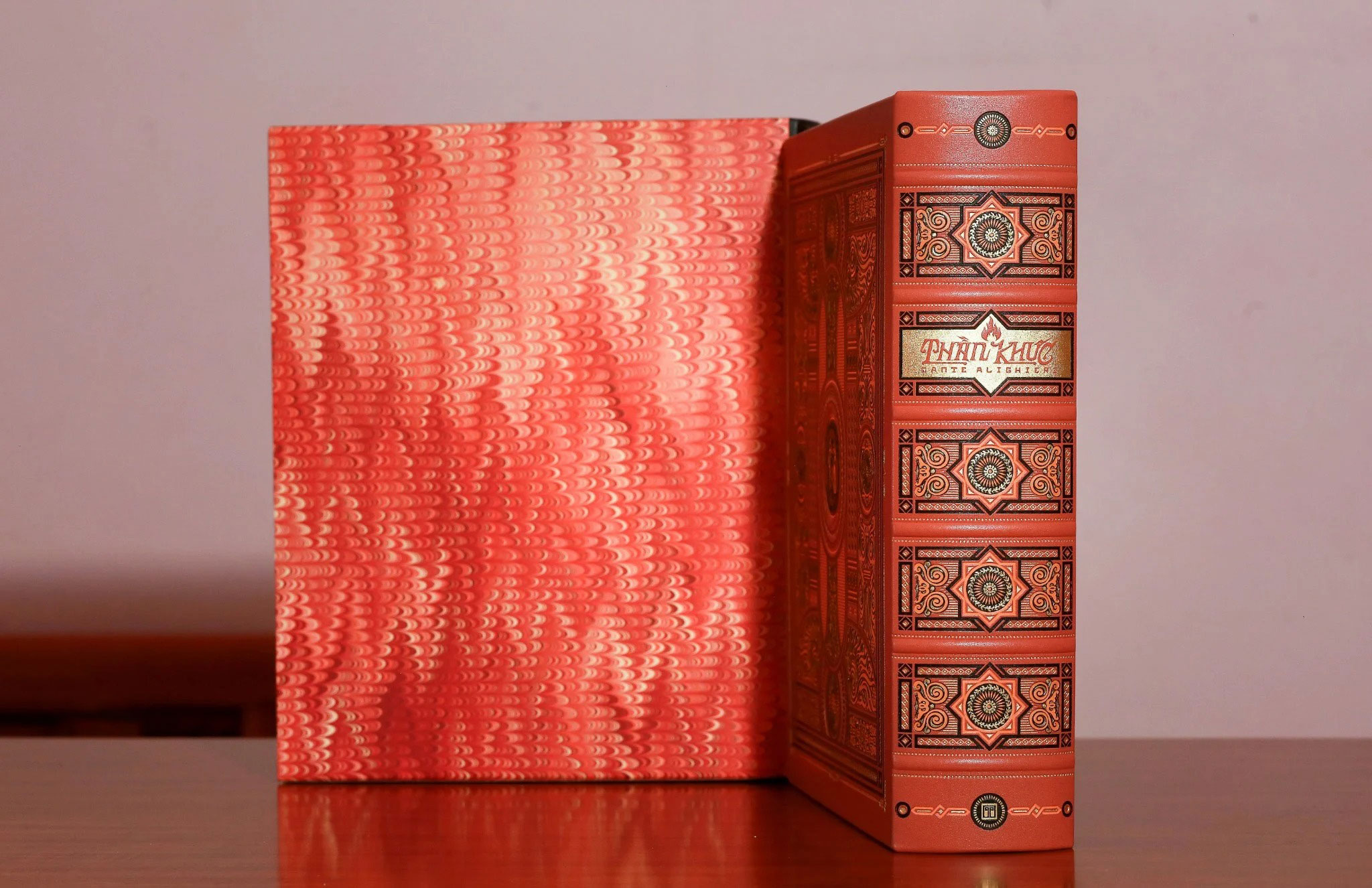 thần khúc - ấn bản giới hạn - bìa da microfiber - Ảnh 7