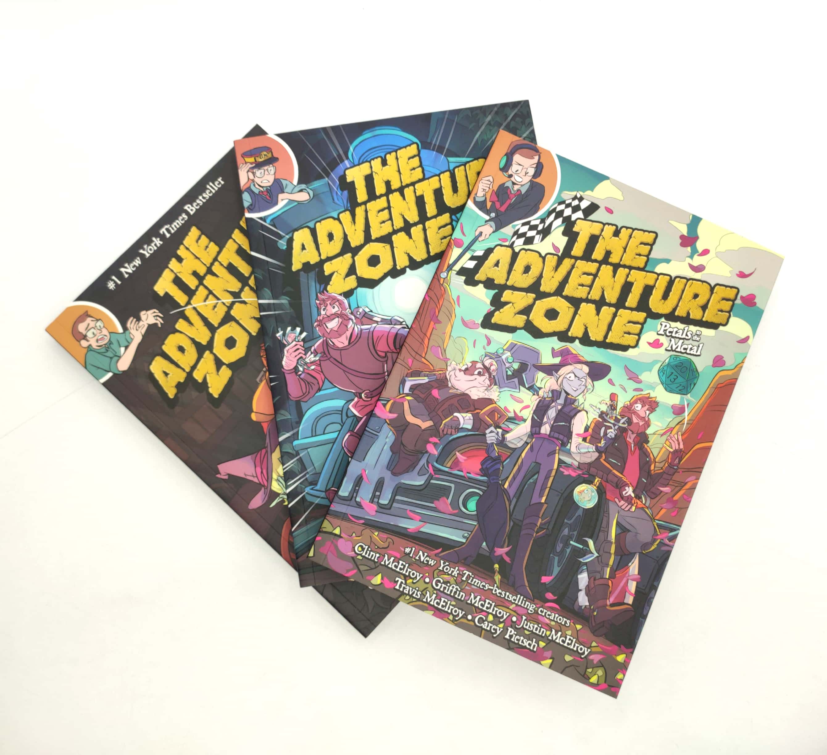 the adventure zone boxed set: here there be gerblins, murder on the rockport limited! and petals to the metal - Ảnh 12
