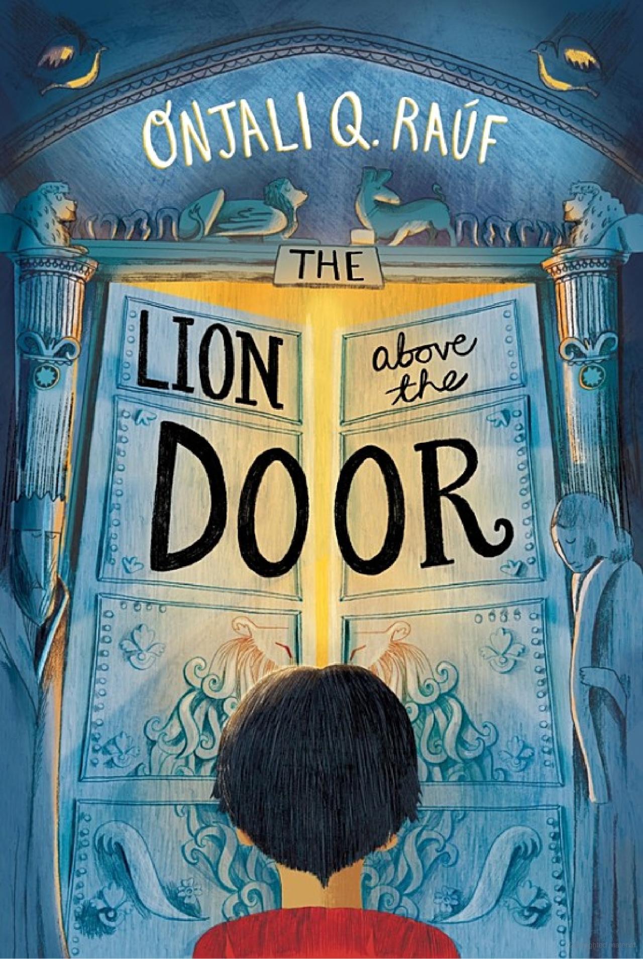 the lion above the door - Ảnh 2