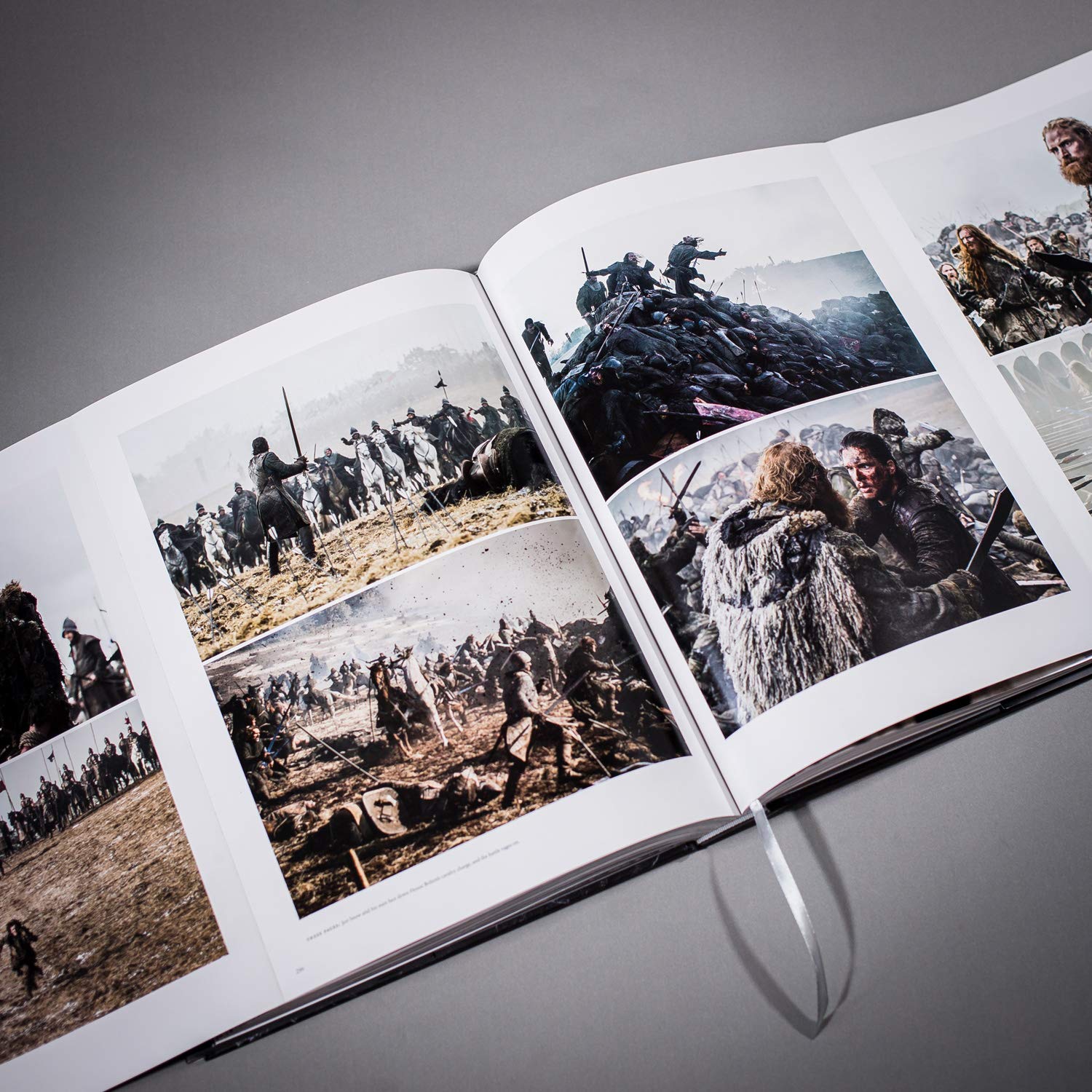 the photography of game of thrones : the official photo book of season 1 to season 8 - Ảnh 11