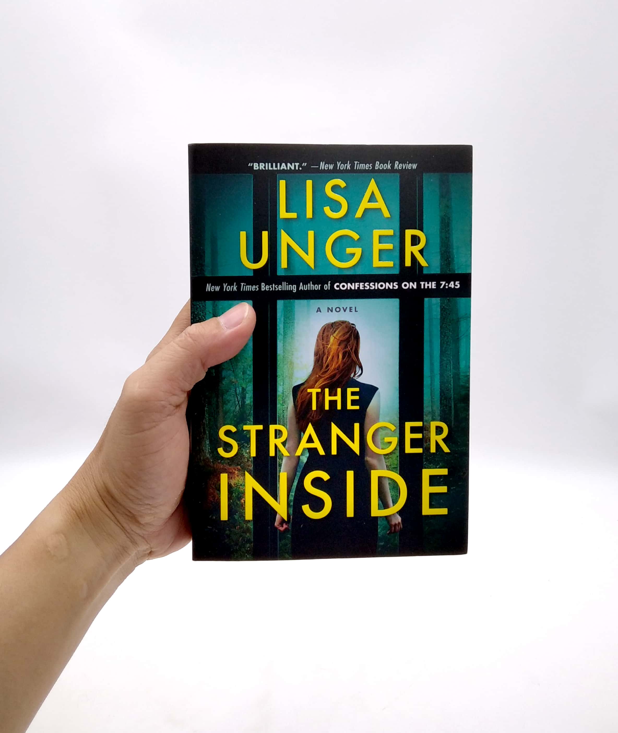 the stranger inside - Ảnh 2
