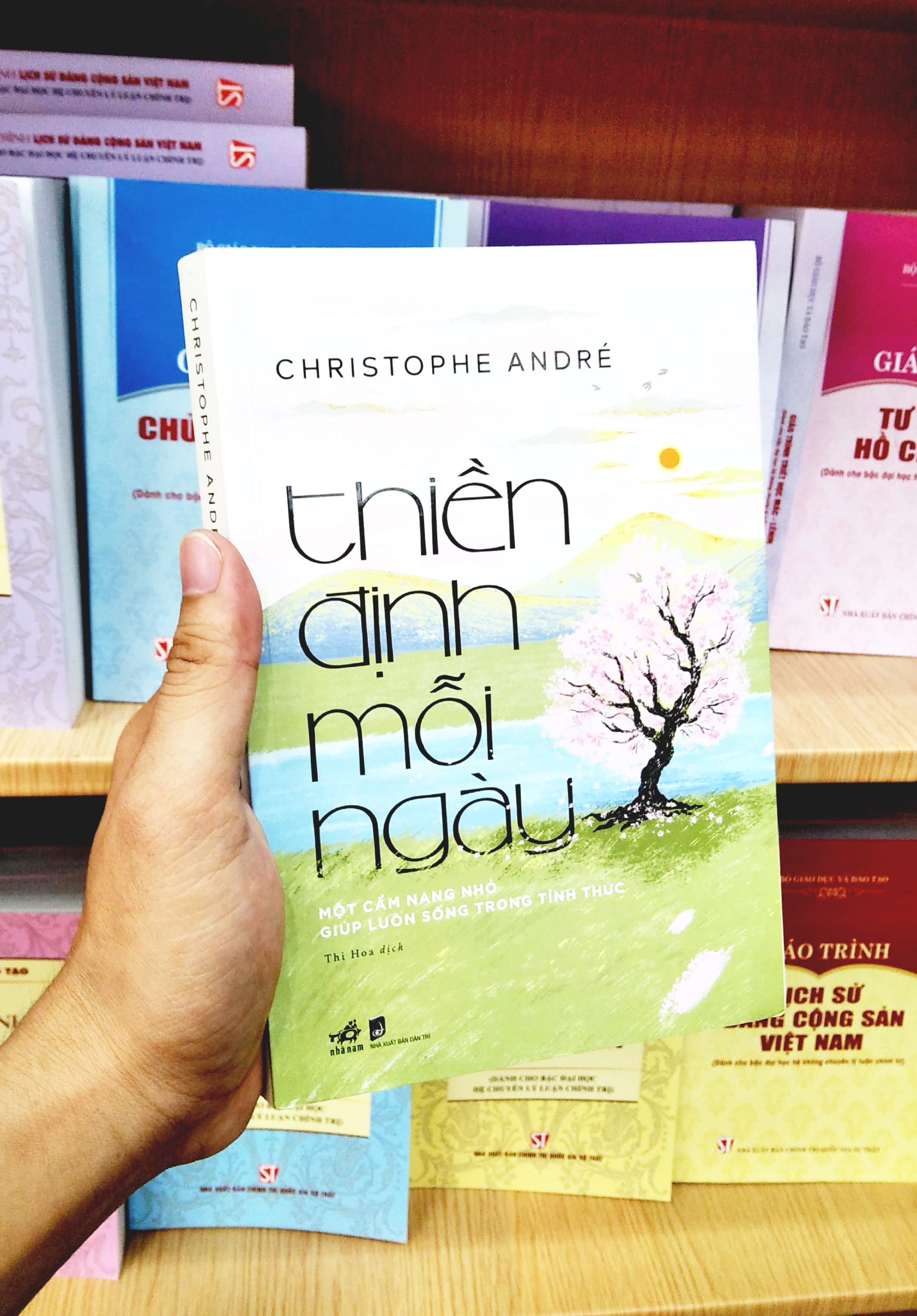 thiền định mỗi ngày - một cẩm nang nhỏ giúp luôn sống trong tỉnh thức - Ảnh 7