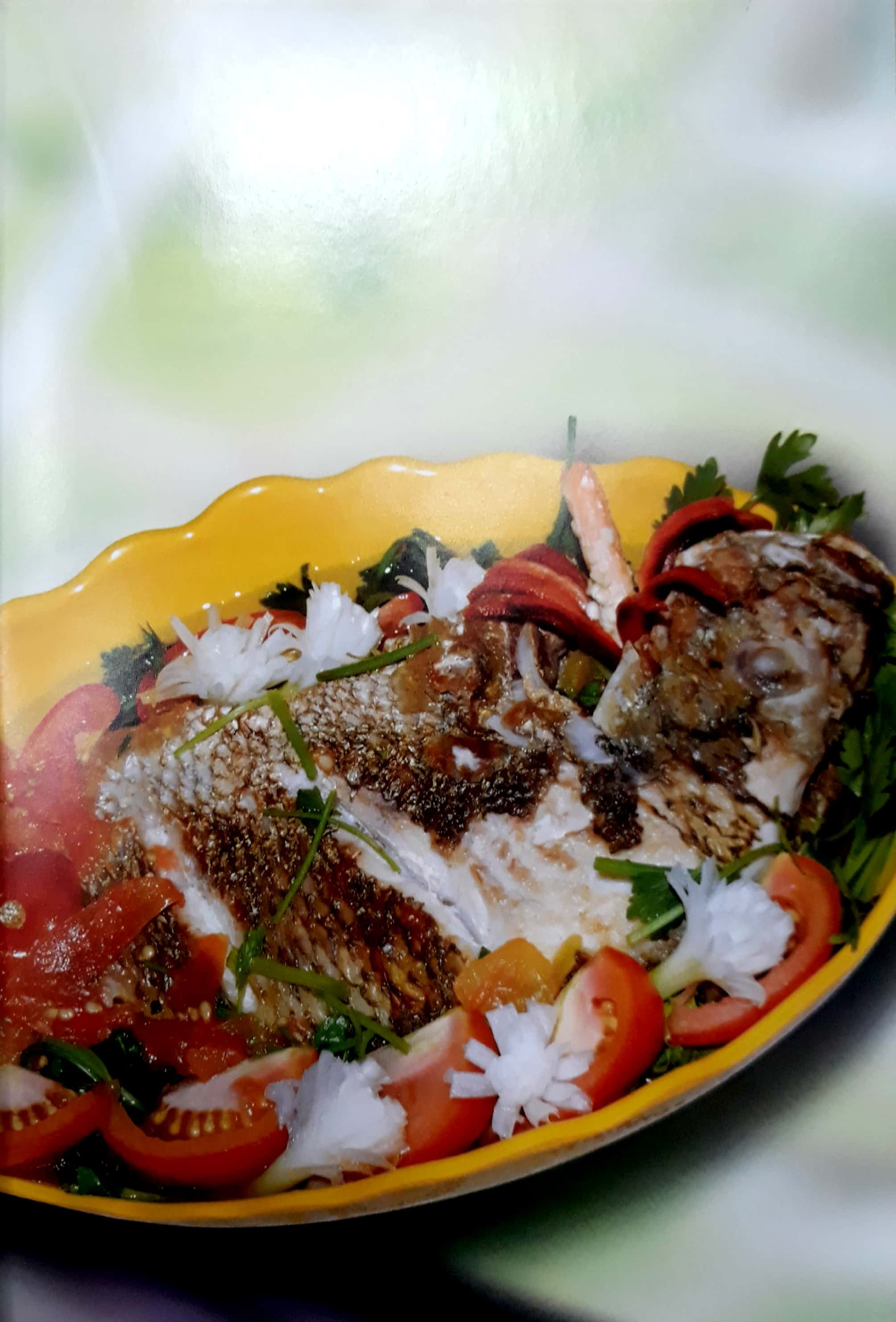 thực đơn cơm gia đình 3 món miền trung (tái bản) - Ảnh 5