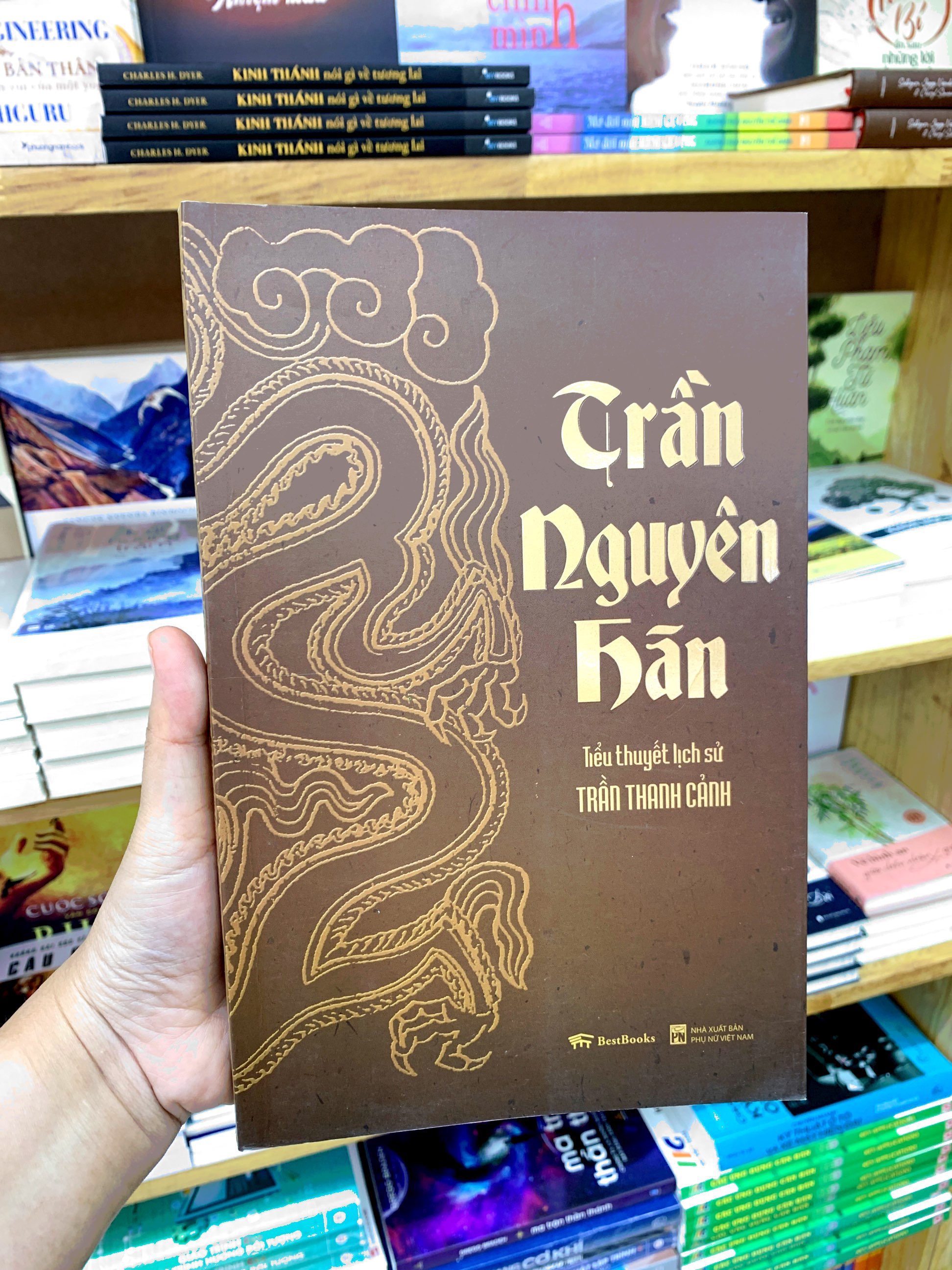tiểu thuyết lịch sử - trần nguyên hãn - Ảnh 10