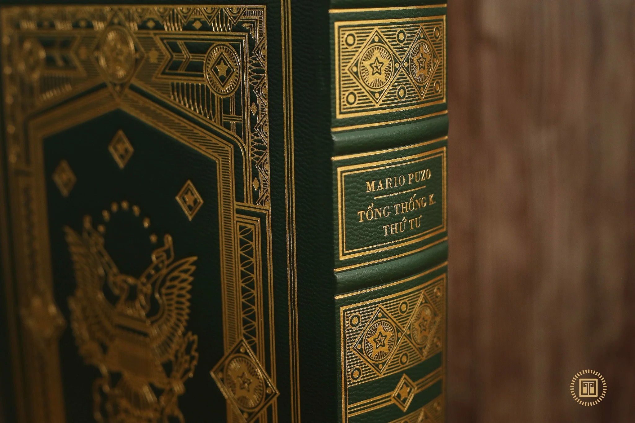 tổng thống k. thứ tư - ấn bản giới hạn - bìa da - Ảnh 4