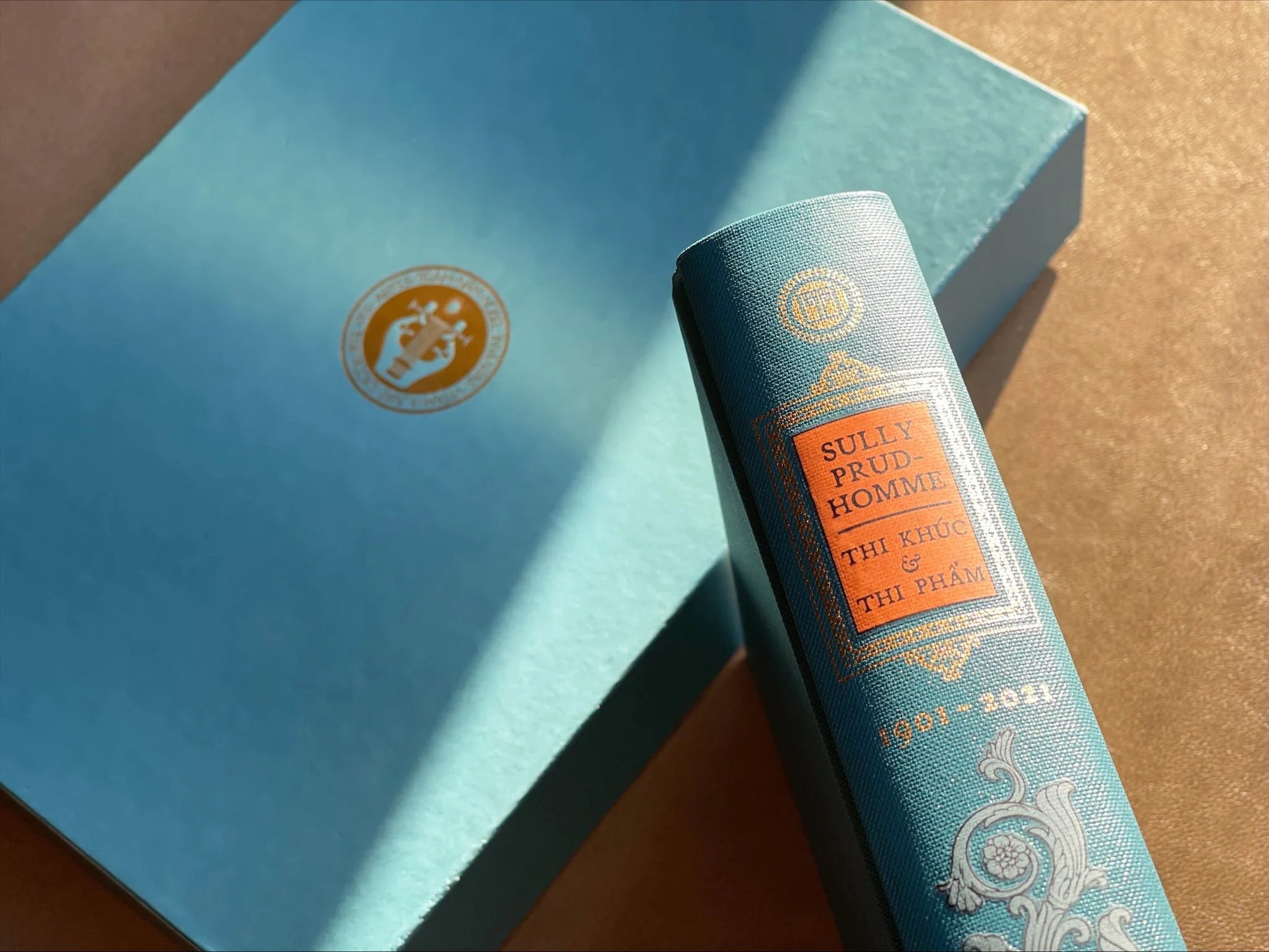 trăm năm nobel - thi khúc và thi phẩm - ấn bản giới hạn - bìa cứng - Ảnh 8