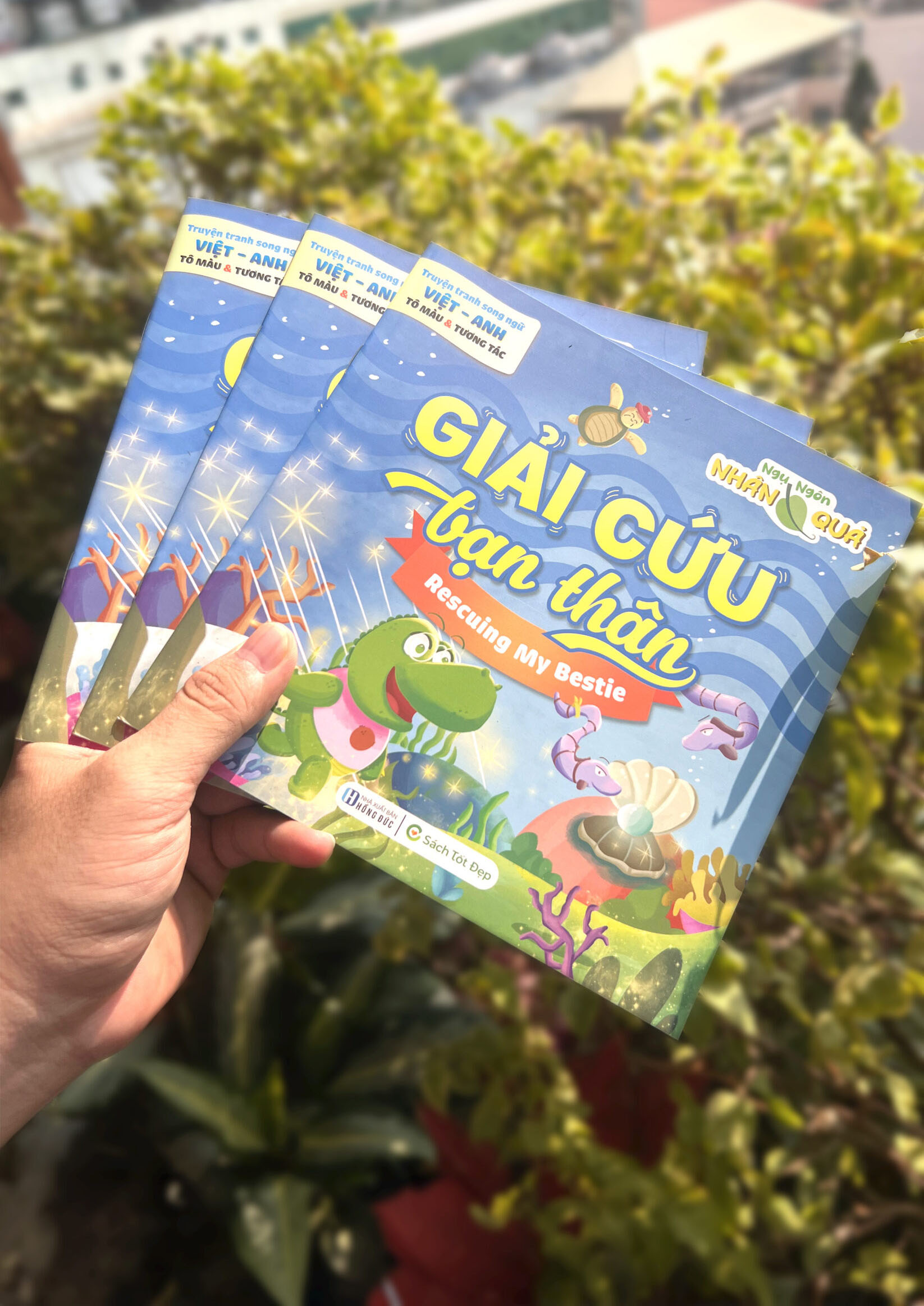 truyện tranh song ngữ anh-việt - tô màu tương tác - ngụ ngôn nhân quả - giải cứu bạn thân - Ảnh 3