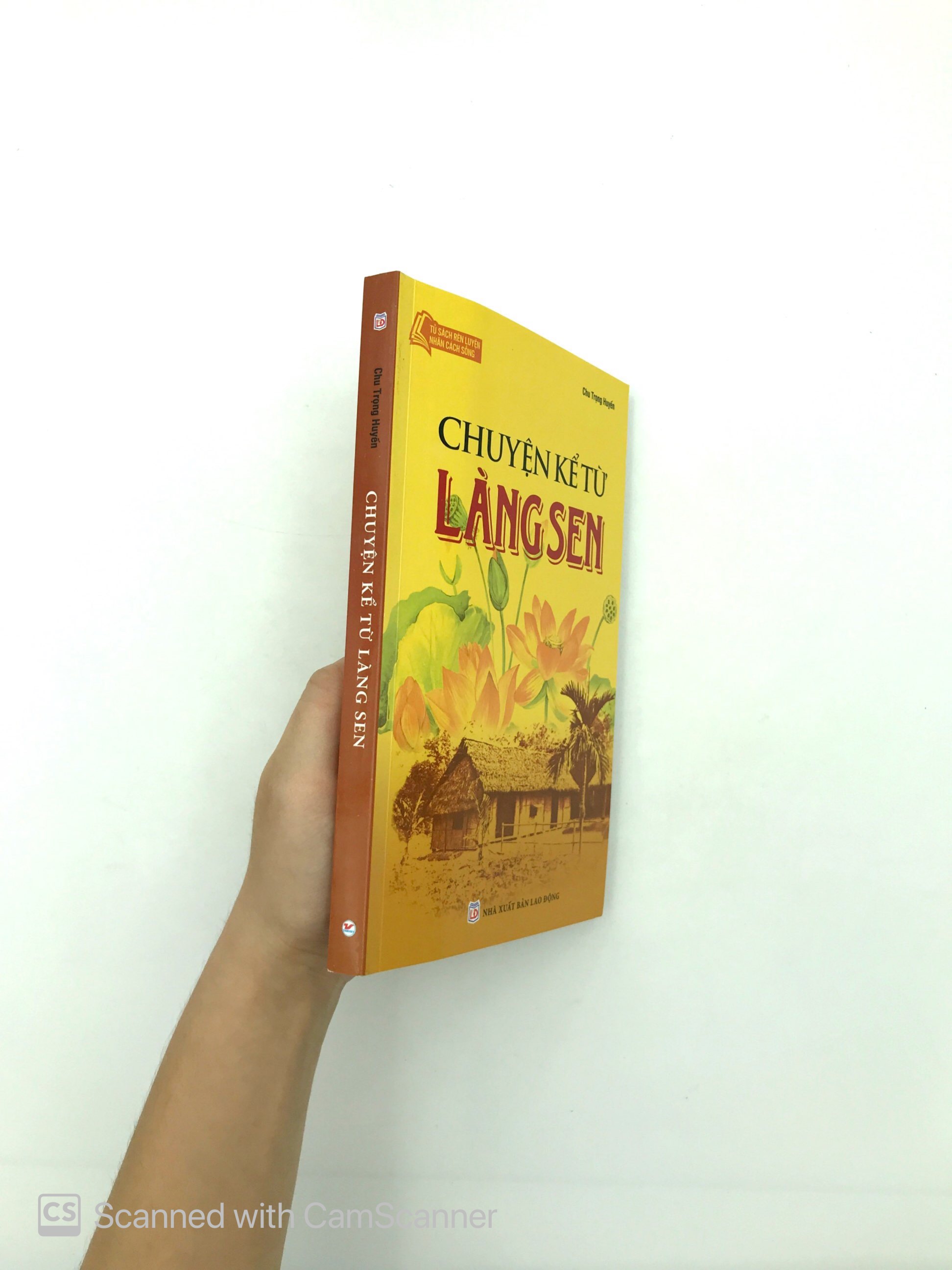 tủ sách bác hồ - chuyện kể từ làng sen - Ảnh 12