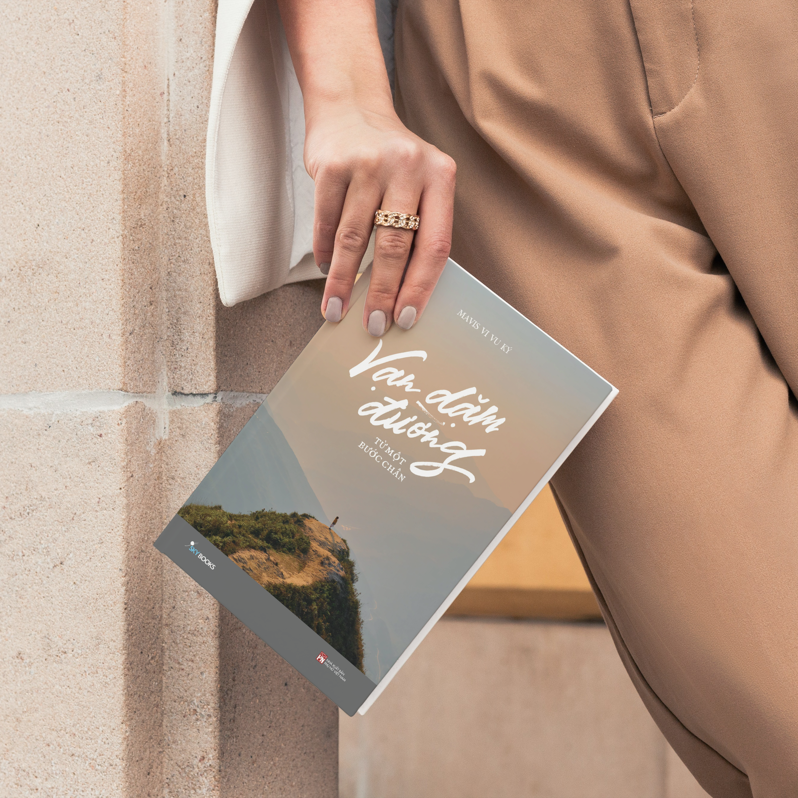 vạn dặm đường từ một bước chân - tặng kèm bookmark - Ảnh 5