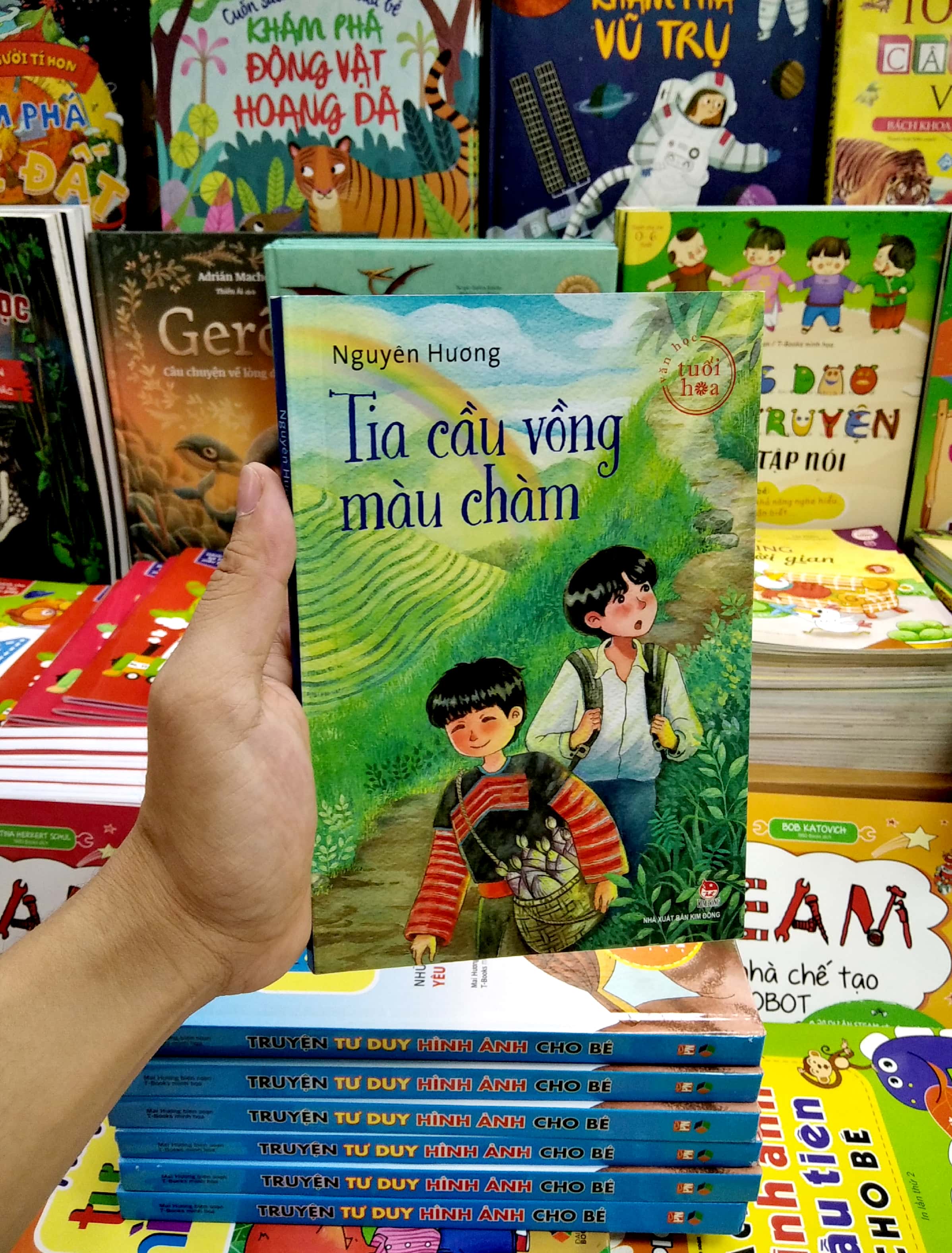 văn học tuổi hoa - tia cầu vồng màu chàm - Ảnh 2