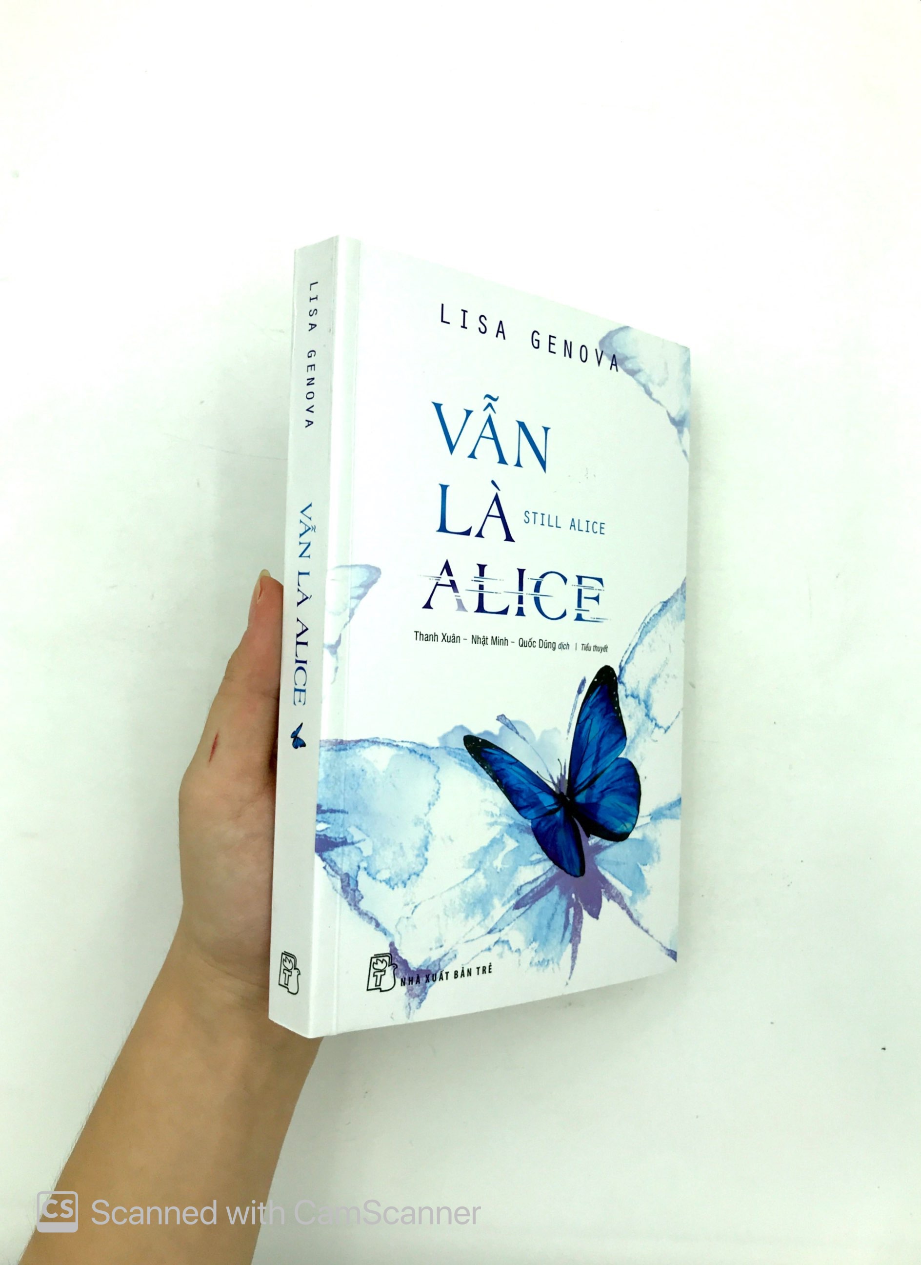 vẫn là alice - Ảnh 11