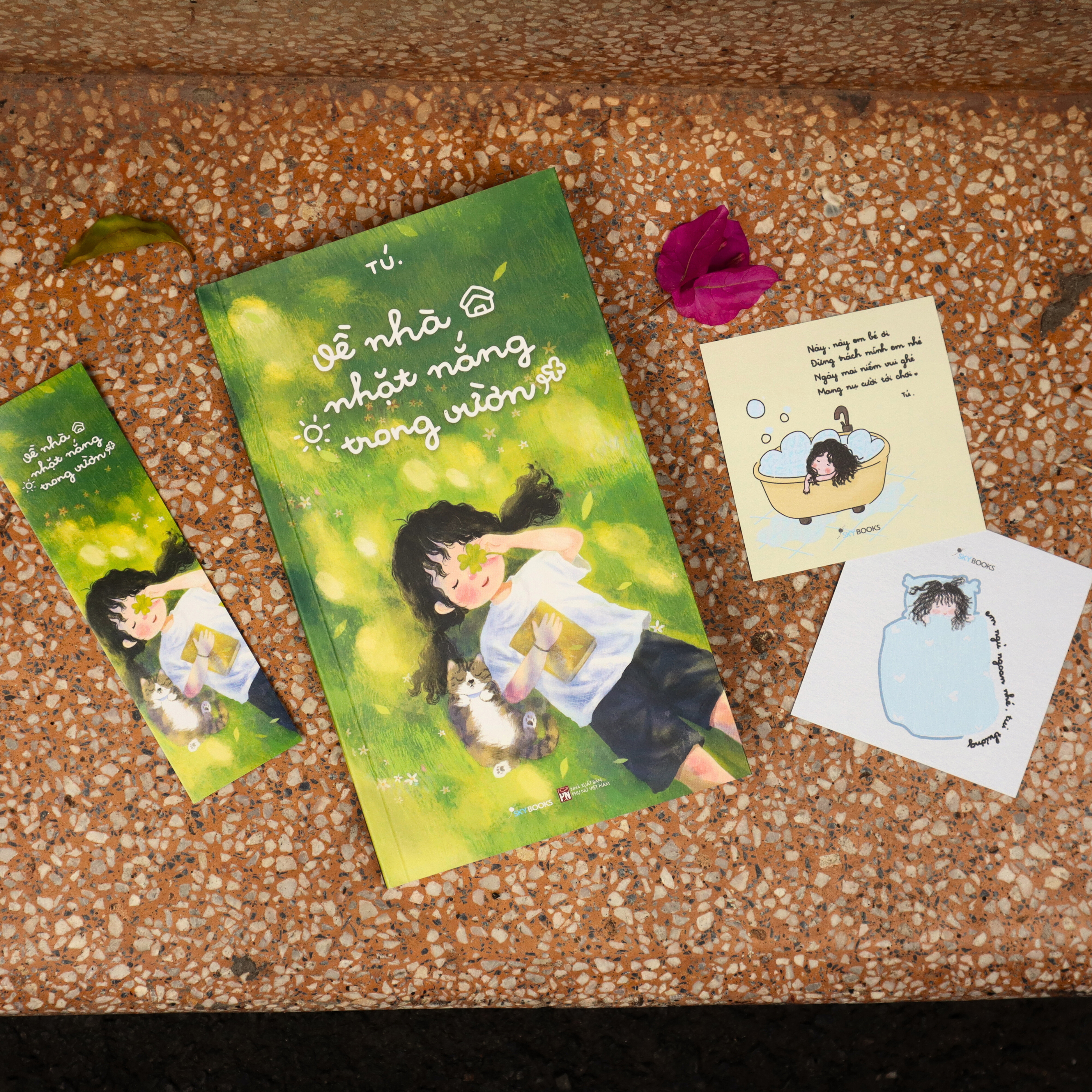 Về Nhà Nhặt Nắng Trong Vườn - Bản Đặc Biệt - Tặng Kèm 1 Bookmark + 2 Postcard - Ảnh 5