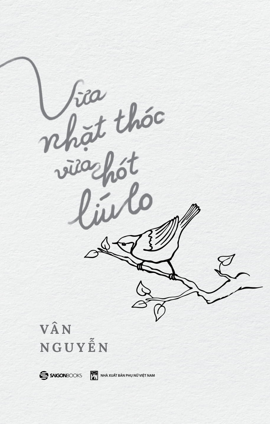 vừa nhặt thóc vừa hát líu lo - Ảnh 5