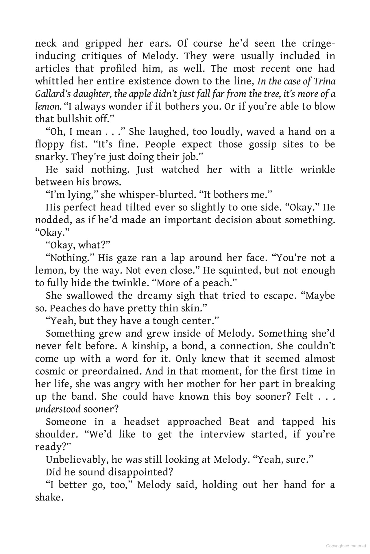 wreck the halls: a novel - Ảnh 9