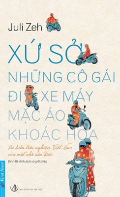 xứ sở những cô gái đi xe máy mặc áo khoác hoa