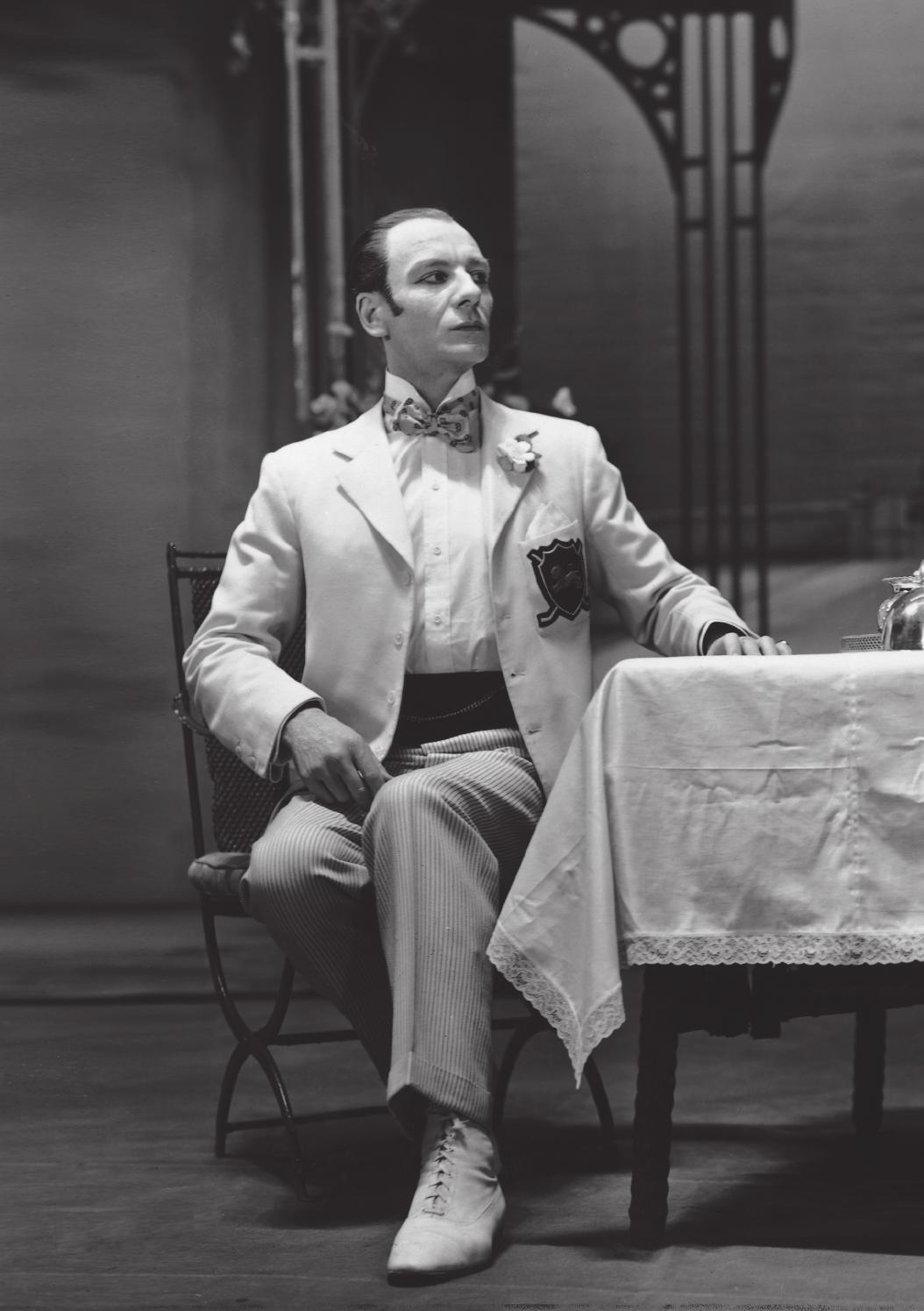 young adult eli readers - the importance of being earnest - stage 6 c2 - downloadable audio files - Ảnh 9